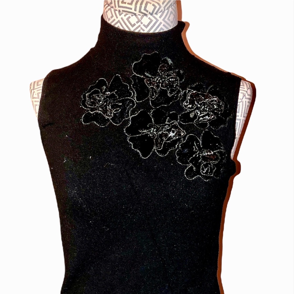 Cabo sleeveless mock turtleneck sweater